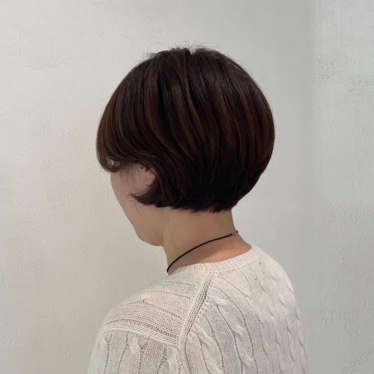Short bob cut