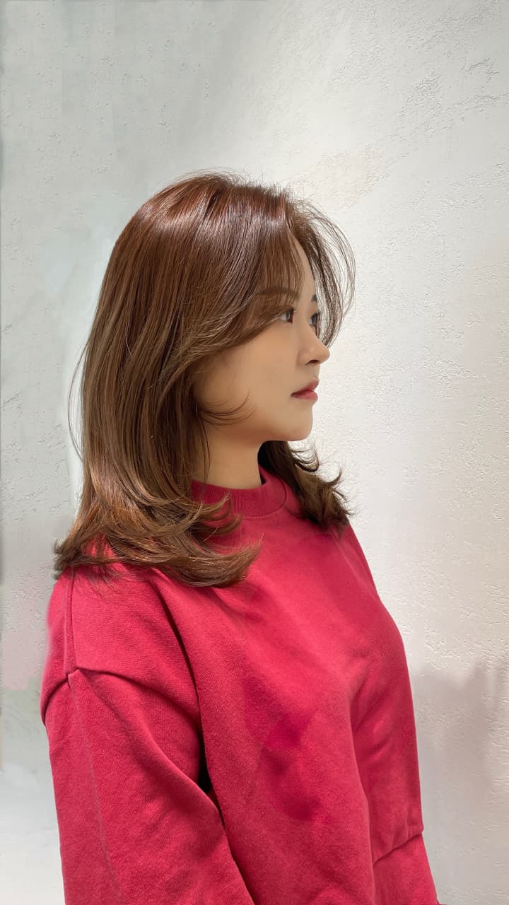 Medium bob layered cut